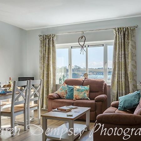 וואטרפורד Priory House, Student Accommodation, Manor Village Apartments, Cork Road, X91W427 מראה חיצוני תמונה