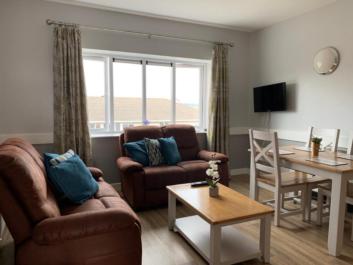 וואטרפורד Priory House, Student Accommodation, Manor Village Apartments, Cork Road, X91W427 מראה חיצוני תמונה