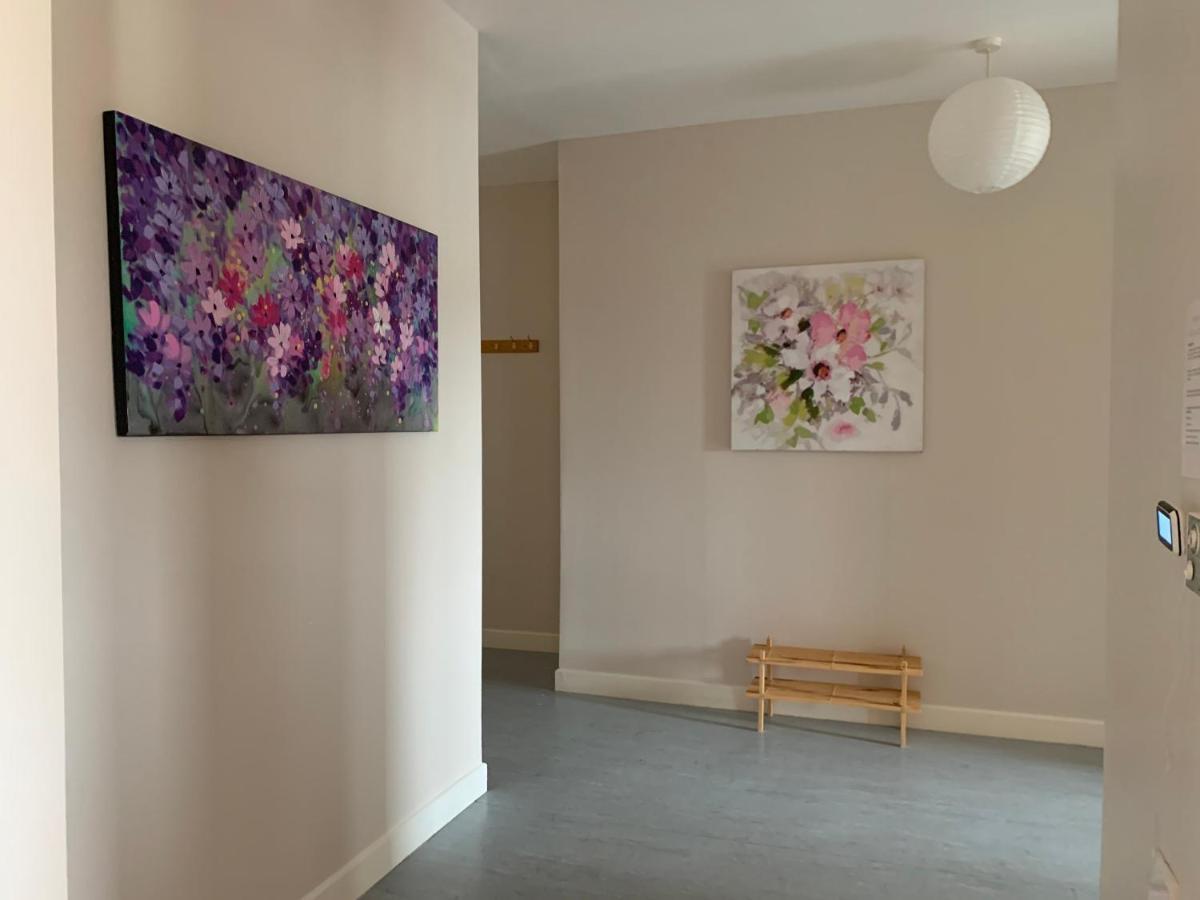 וואטרפורד Priory House, Student Accommodation, Manor Village Apartments, Cork Road, X91W427 מראה חיצוני תמונה