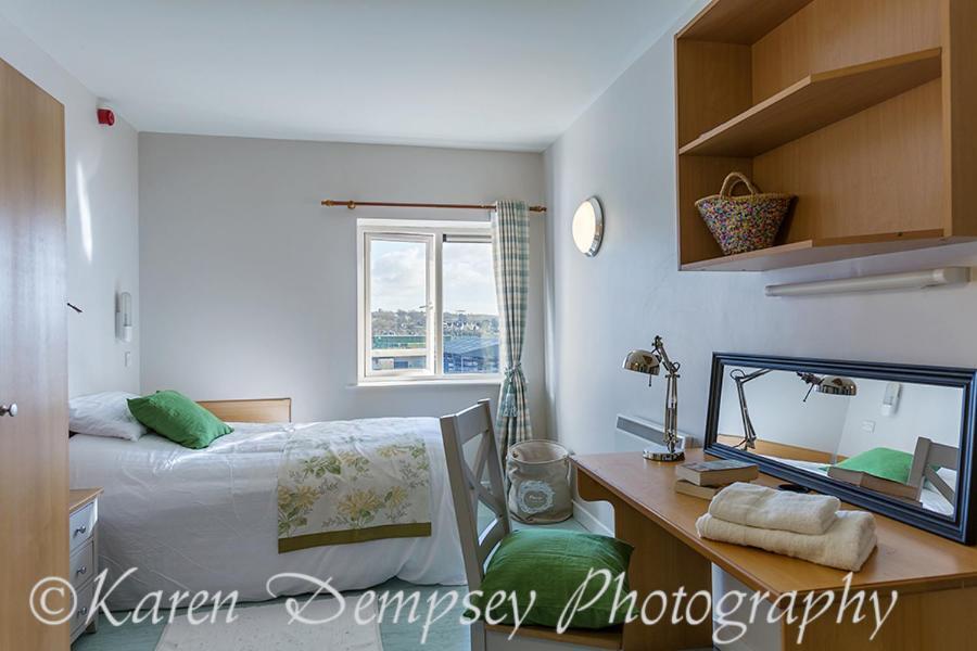 וואטרפורד Priory House, Student Accommodation, Manor Village Apartments, Cork Road, X91W427 מראה חיצוני תמונה